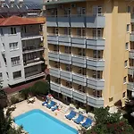 阿林酒店 3* 阿拉尼亚